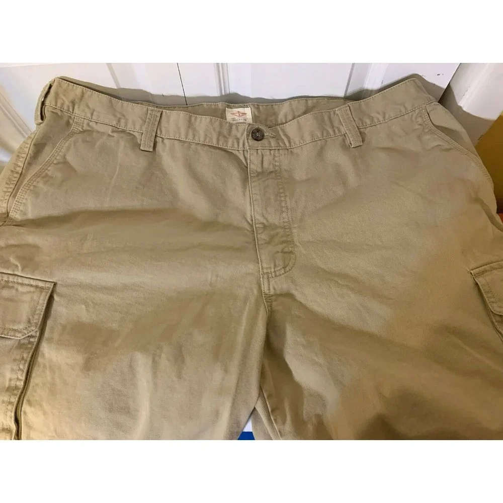 Dockers‎ Men’s Sz 44 tan Cargo Shorts Cotton Regular Fit Multiple Pockets